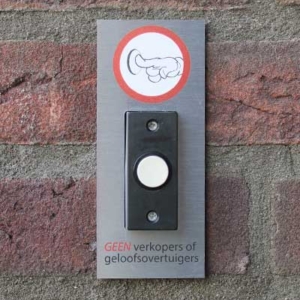 geen-verkoop-of-geloofsovertuigingen-aan-de-deur